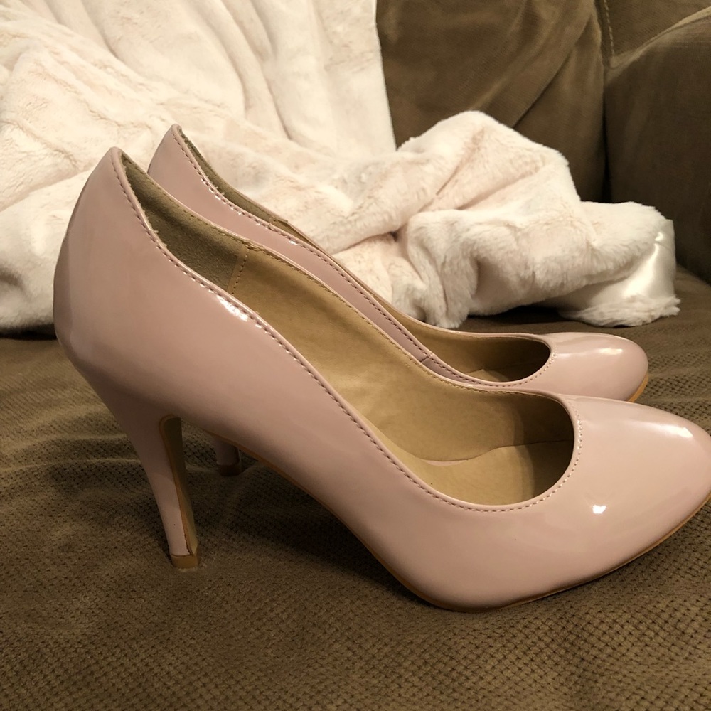 Blush pink heels, size 8
